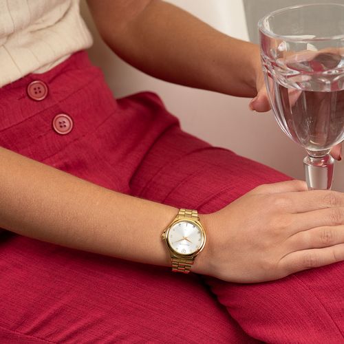 Relógio Feminino Cristais e Coração Dourado Com Porta-Joia Com Espelho